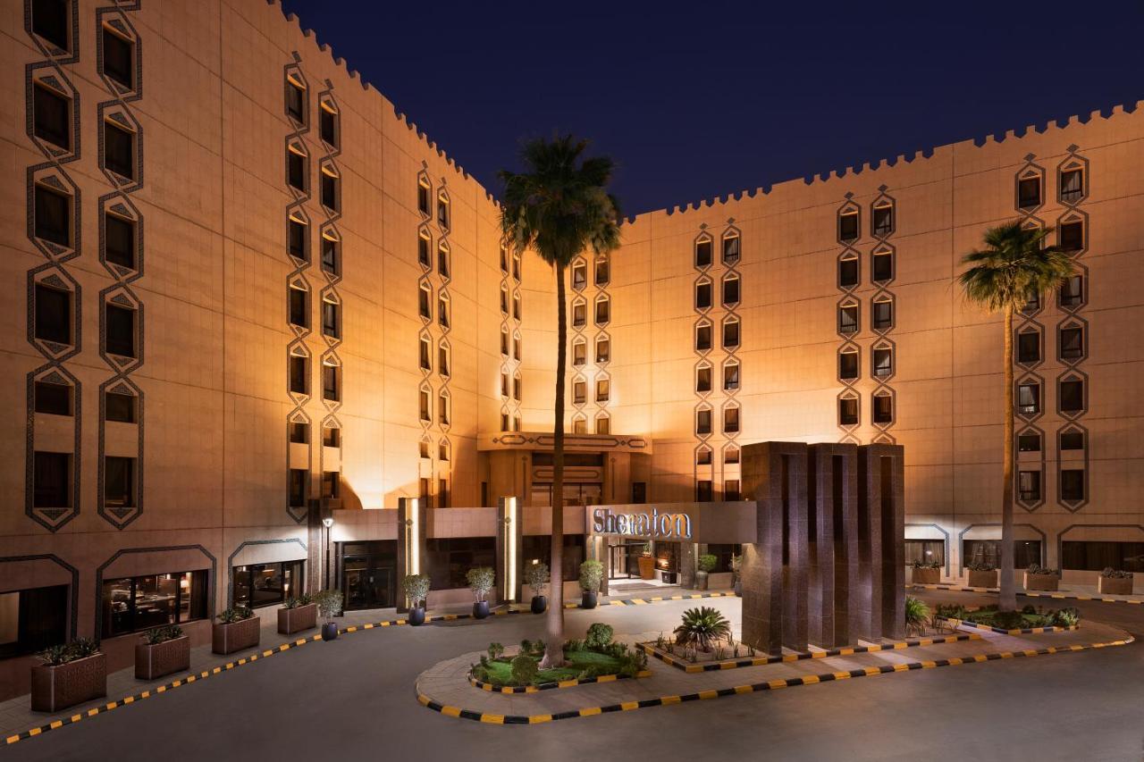 Sheraton Riyadh Hotel & Towers Esterno foto