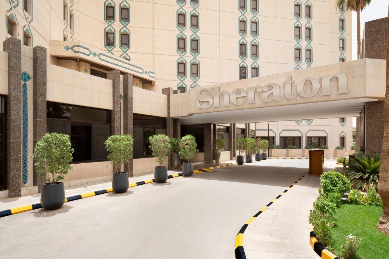 Sheraton Riyadh Hotel & Towers Esterno foto